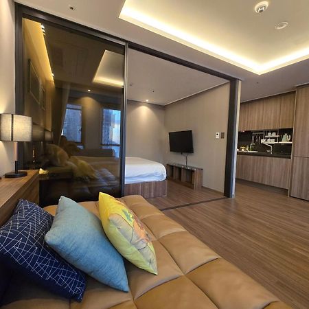 Hera Haeundae Beach Premium Ocean View # Sea View Busan Exteriör bild