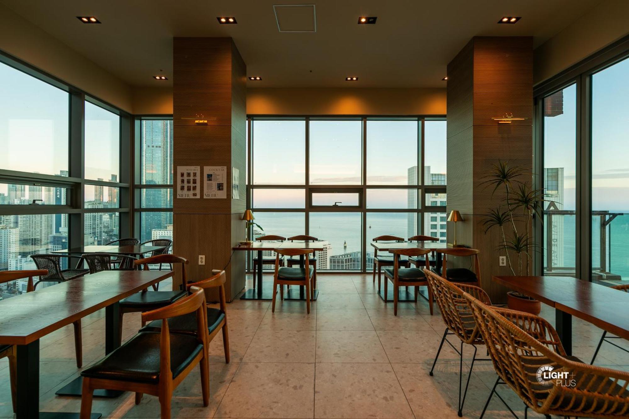Hera Haeundae Beach Premium Ocean View # Sea View Busan Exteriör bild