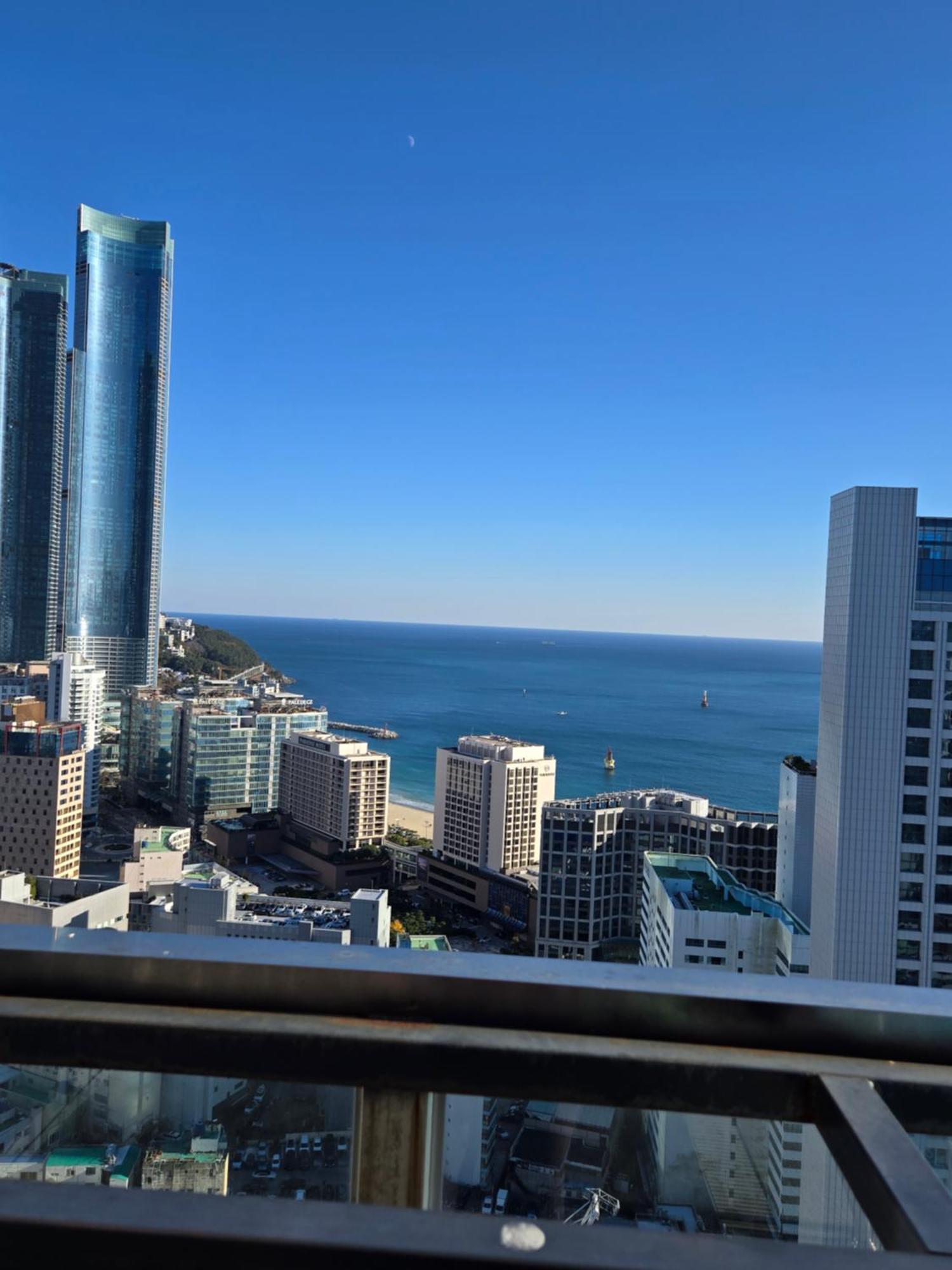 Hera Haeundae Beach Premium Ocean View # Sea View Busan Exteriör bild